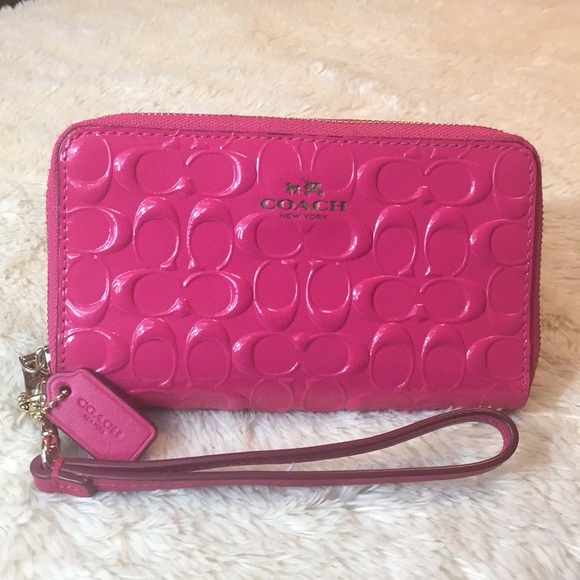 🔴SOLD🔴Coach Pink Embossed - Picture 1 of 8